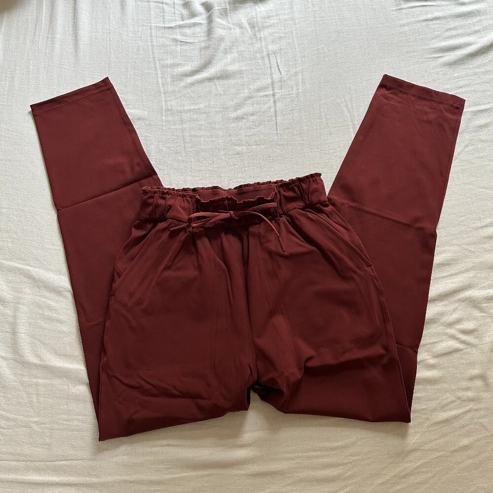 Lululemon Maroon Stretch Pant - Women's 4 - Picture 3 of 4